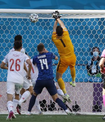Martin Dúbravka a jeho vlastný gól v zápase proti Španielsku na EURO 2020