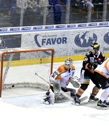 Košice hokej štvrťfinále proti Michalovciam