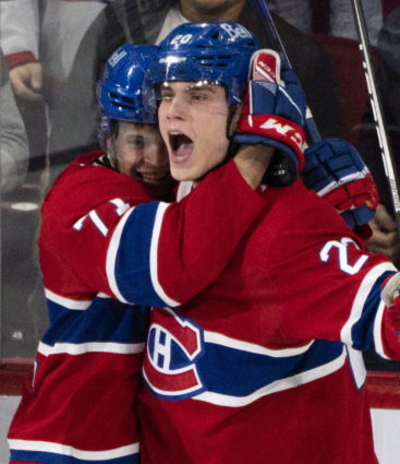 Juraj Slafkovský sa teší po góle za Montreal Canadiens